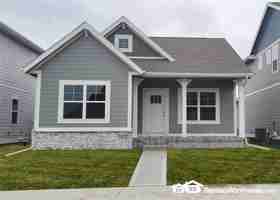 featured image of 2310 Sw Plaza Pkwy