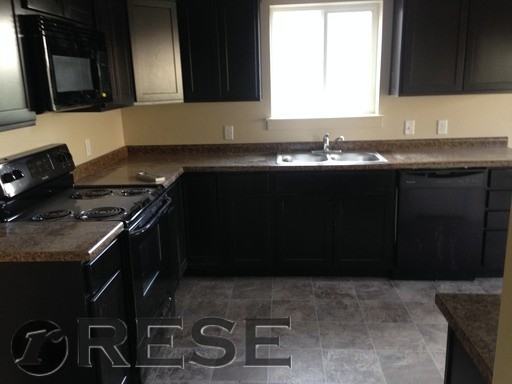 1309 Westbridge Cir - Photo 2 of 20