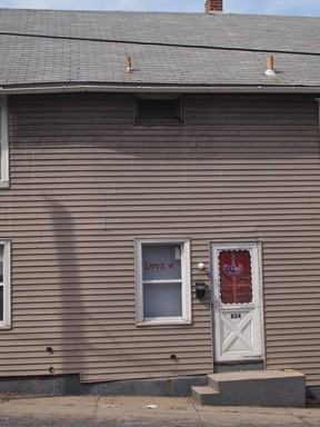 834 Wyandotte St - Photo 2 of 23