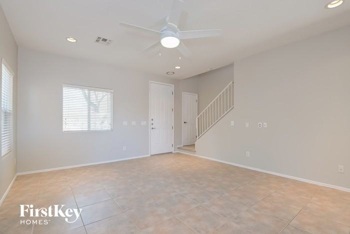 3366 N Sierra Springs Dr - Photo 3 of 15