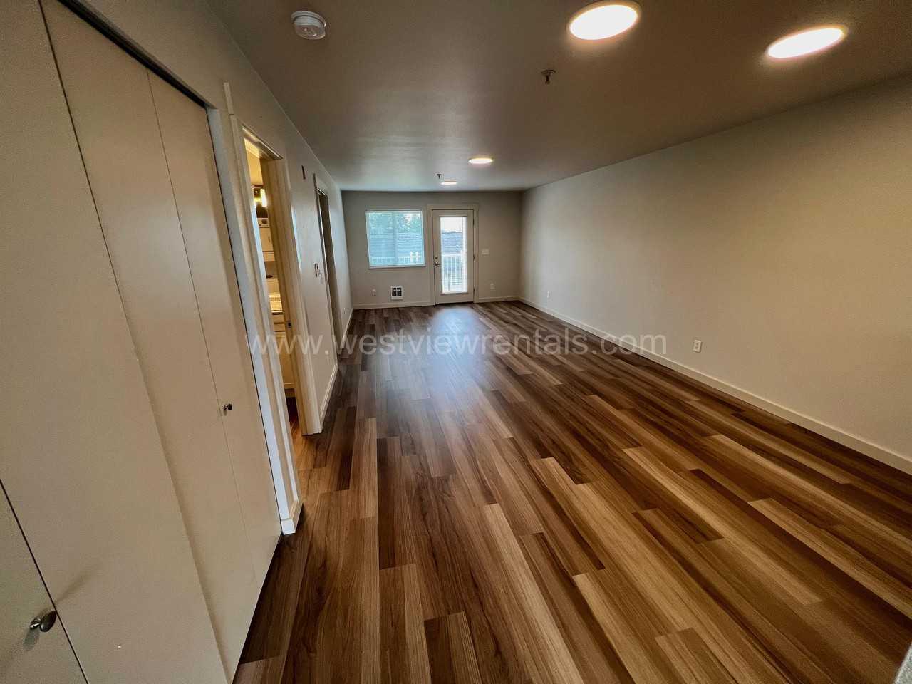 135 Prince Ave #135PR302 - Photo 2 of 27