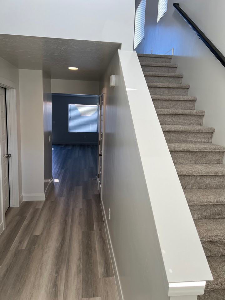 4170 E Phobos Ln #1 - Photo 4 of 25