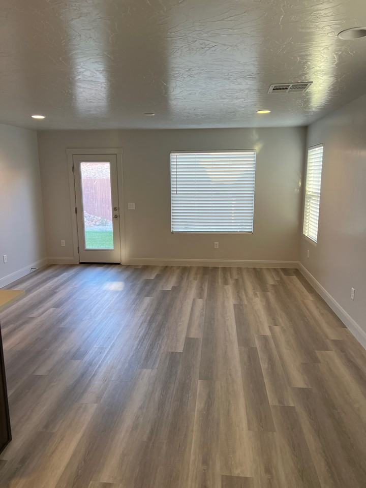 4170 E Phobos Ln #1 - Photo 6 of 25