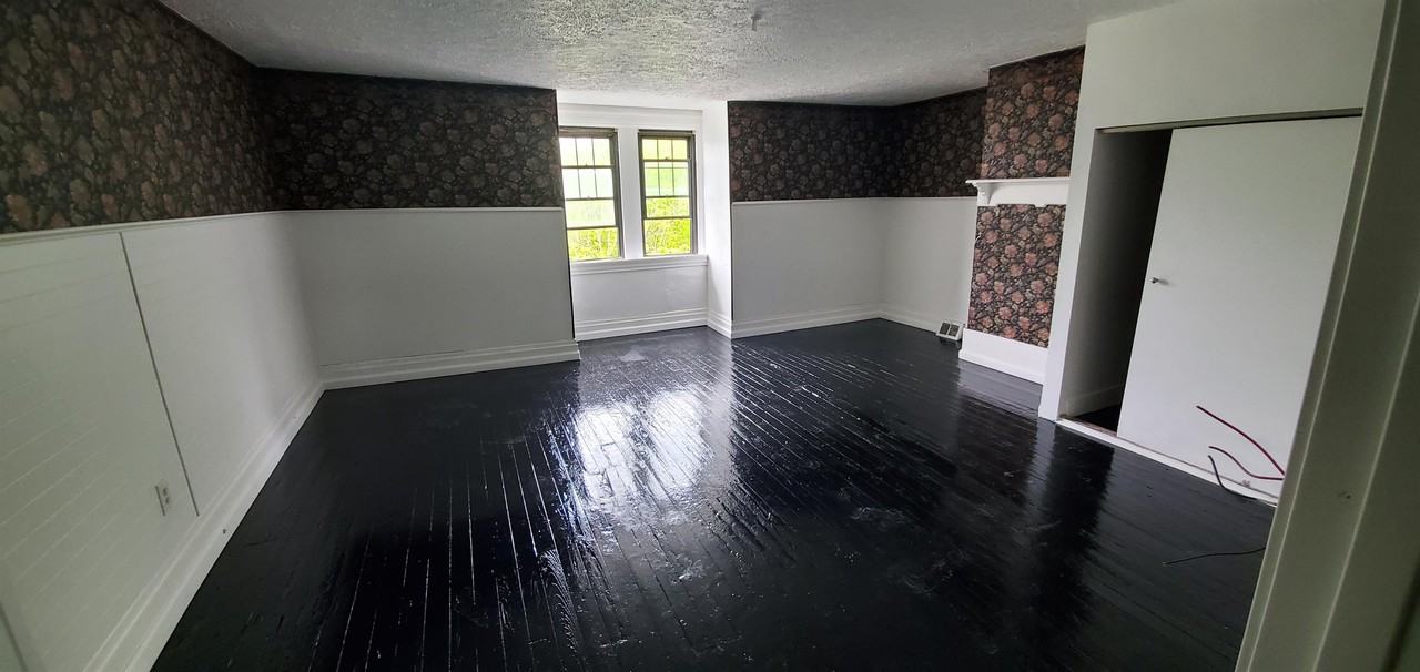 1809 Rialto St #2 - Photo 2 of 11