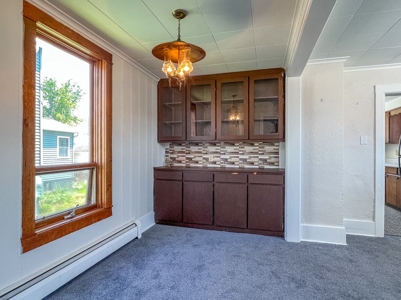 200 N 3rd St #1 - Photo 2 of 10