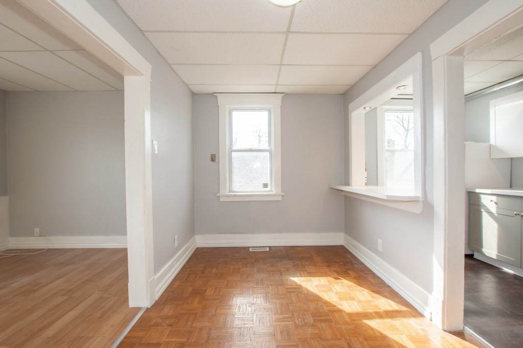 5431 Bridge Street - 4 - Photo 2 of 17