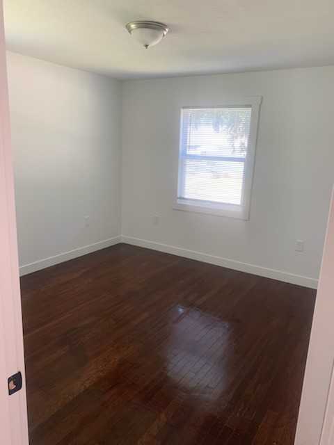 1485 Walsh Ave #1 - Photo 5 of 17