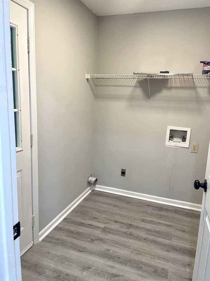 5019 Peach Mountain Cir #1 - Photo 5 of 20