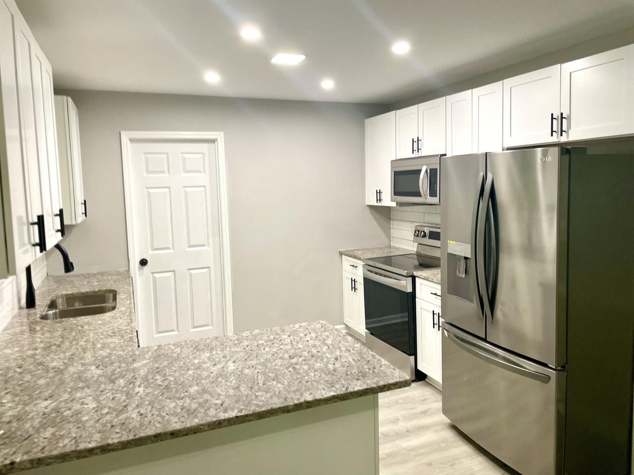 5019 Peach Mountain Cir #1 - Photo 6 of 20