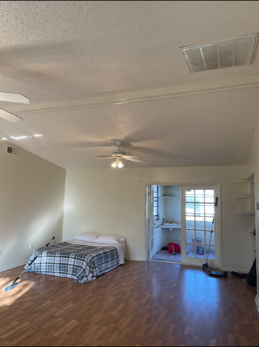 1107 Sw Ithaca St - Photo 5 of 10