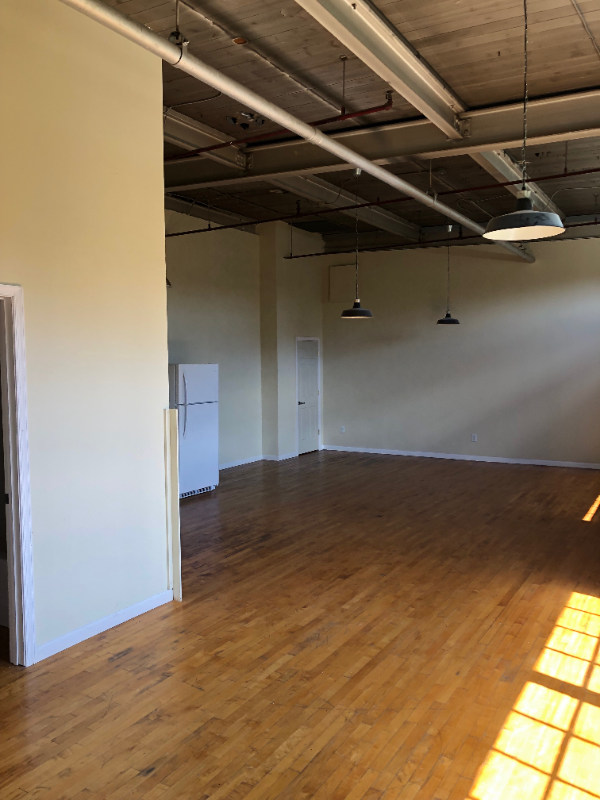 1417 Kemper St - Photo 2 of 8