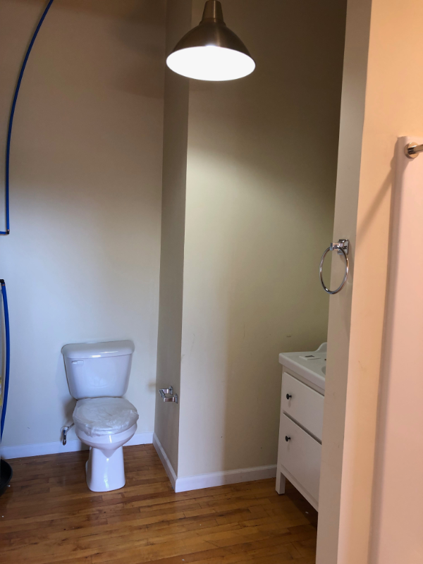 1417 Kemper St - Photo 4 of 8