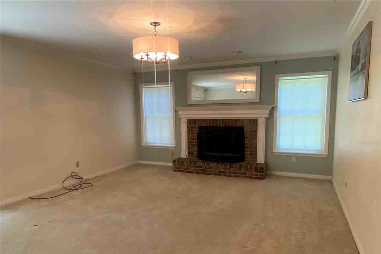 503 Lake Charm Ct - Photo 3 of 23