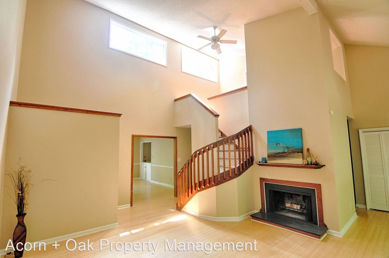 1 Benchmark - Photo 3 of 20