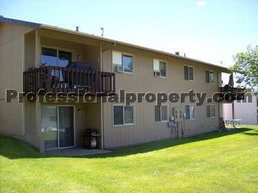 2304 Hillview Ct - Photo 2 of 5