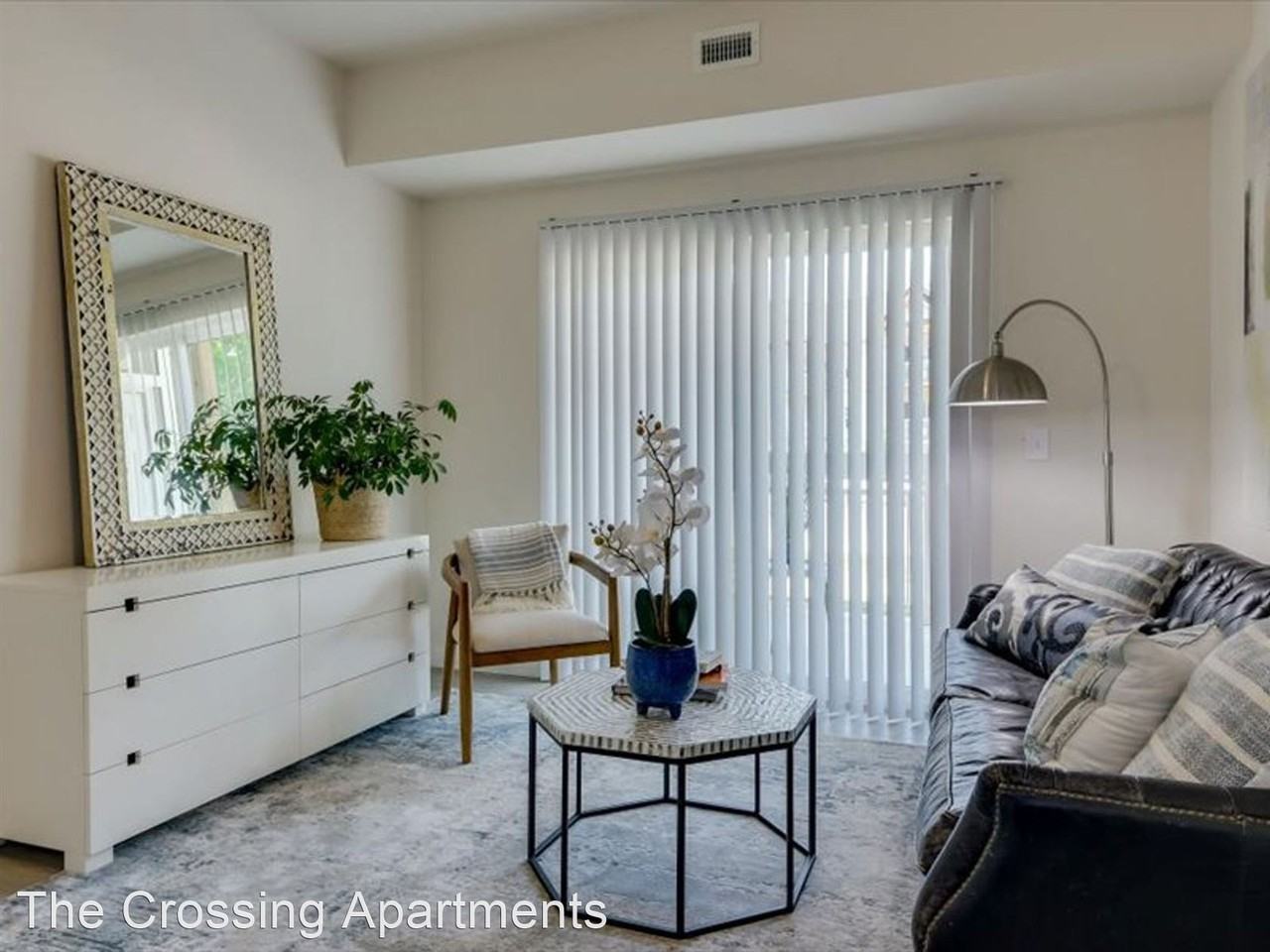 The Crossing Apartments - Photo 3 of 14