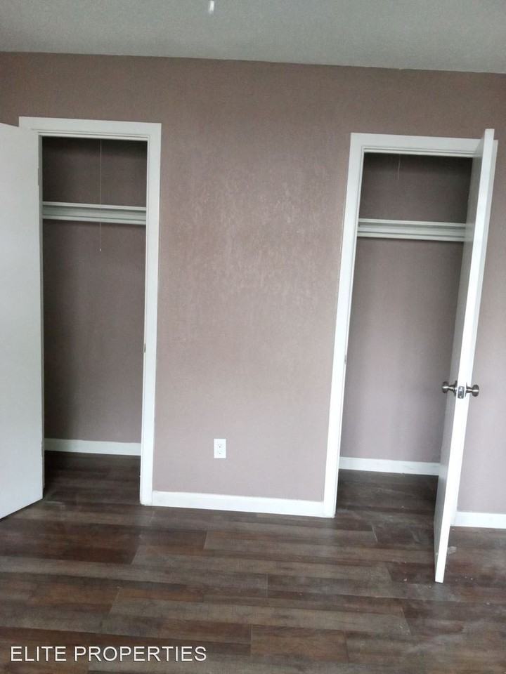 1901 66th Street - Photo 2 of 9