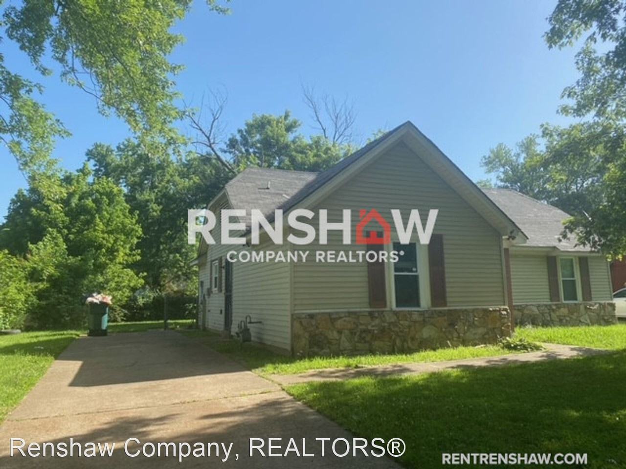 3804 Walsingham Dr - Photo 2 of 21