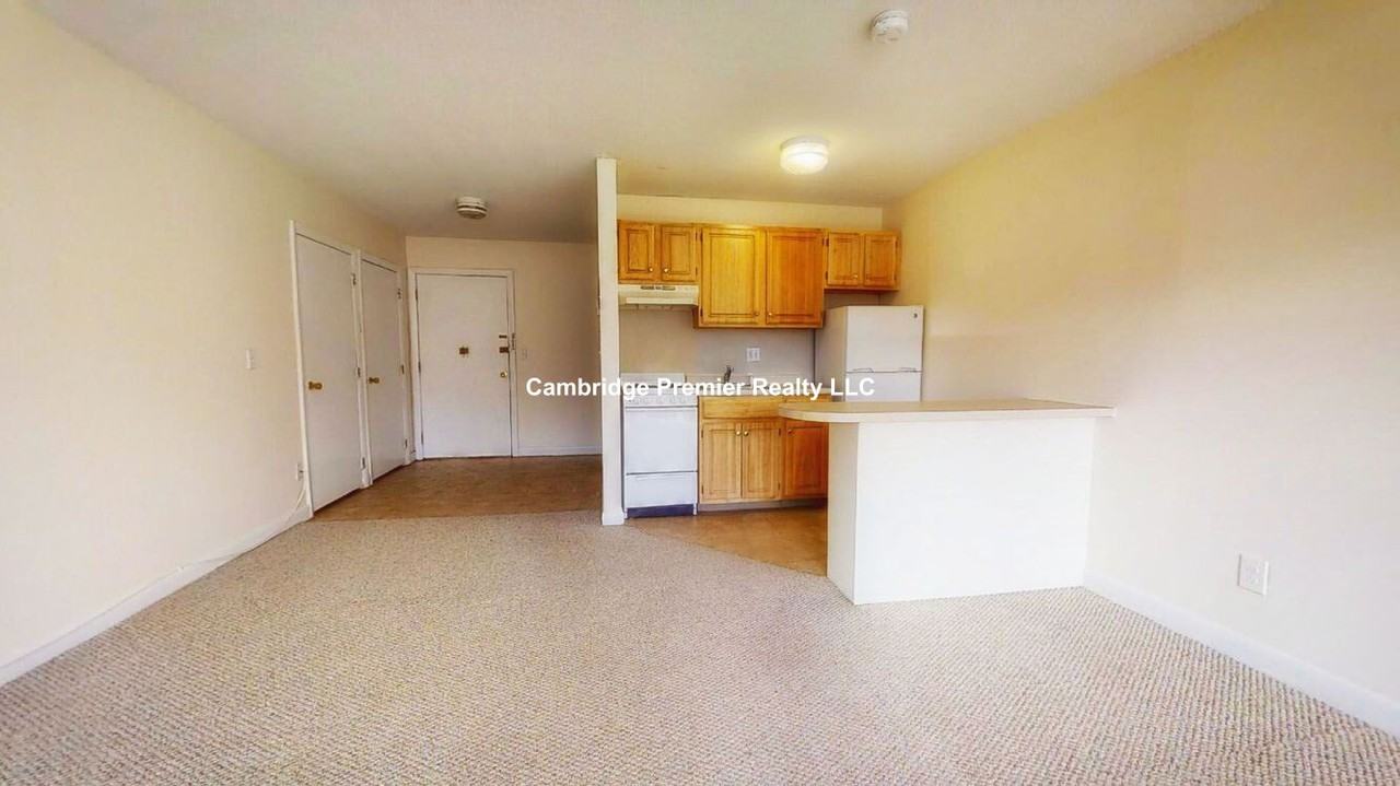 Homer Ave #401 - Photo 2 of 6