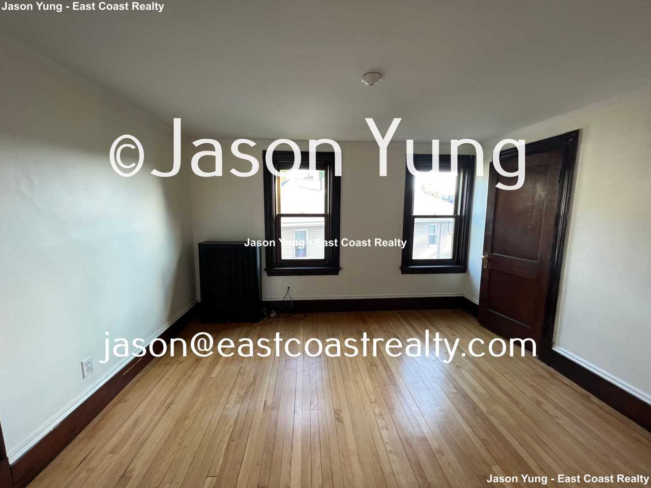 8 Saint James St #8 - Photo 3 of 28