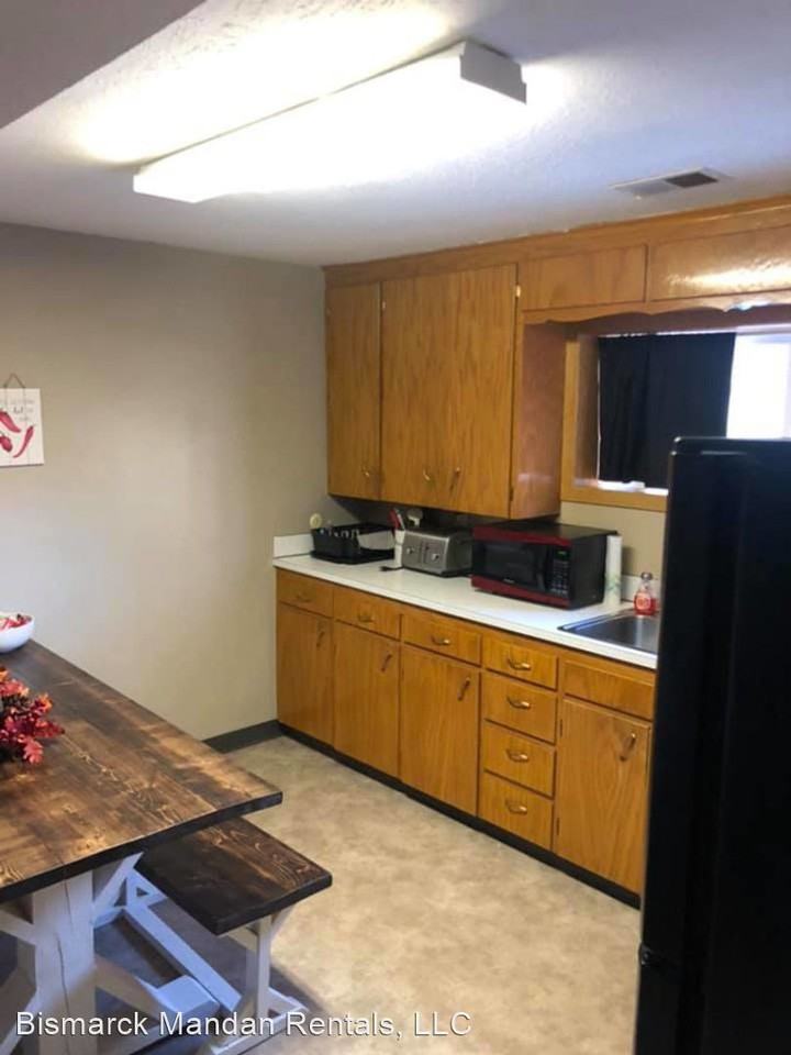 1602 North 17th Street - Photo 3 of 9