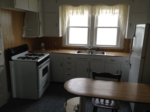 453 Nussbaum Ave - Photo 3 of 14