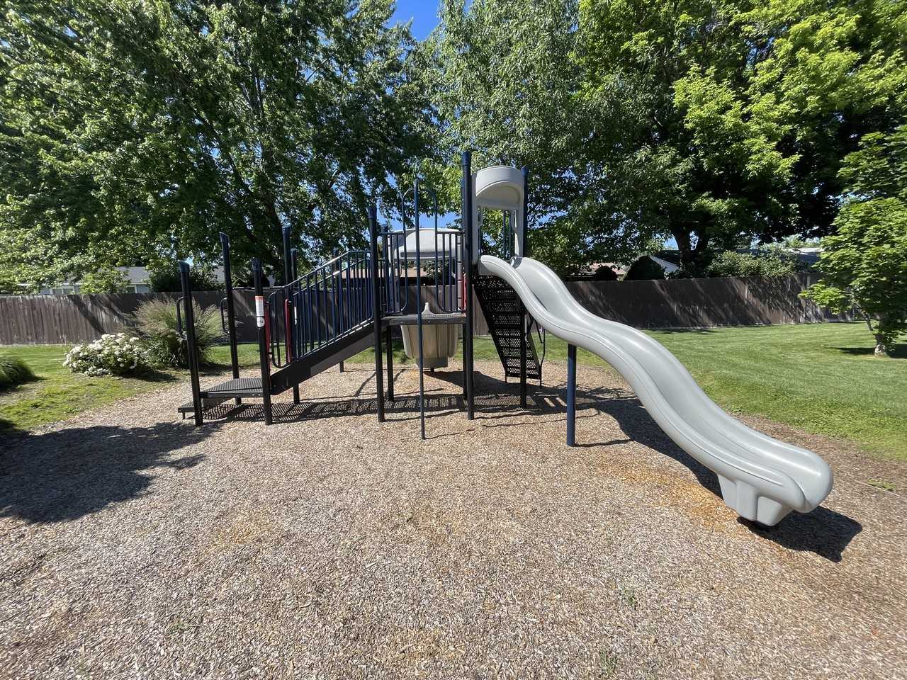 11064 W Ustick Rd - Photo 4 of 22