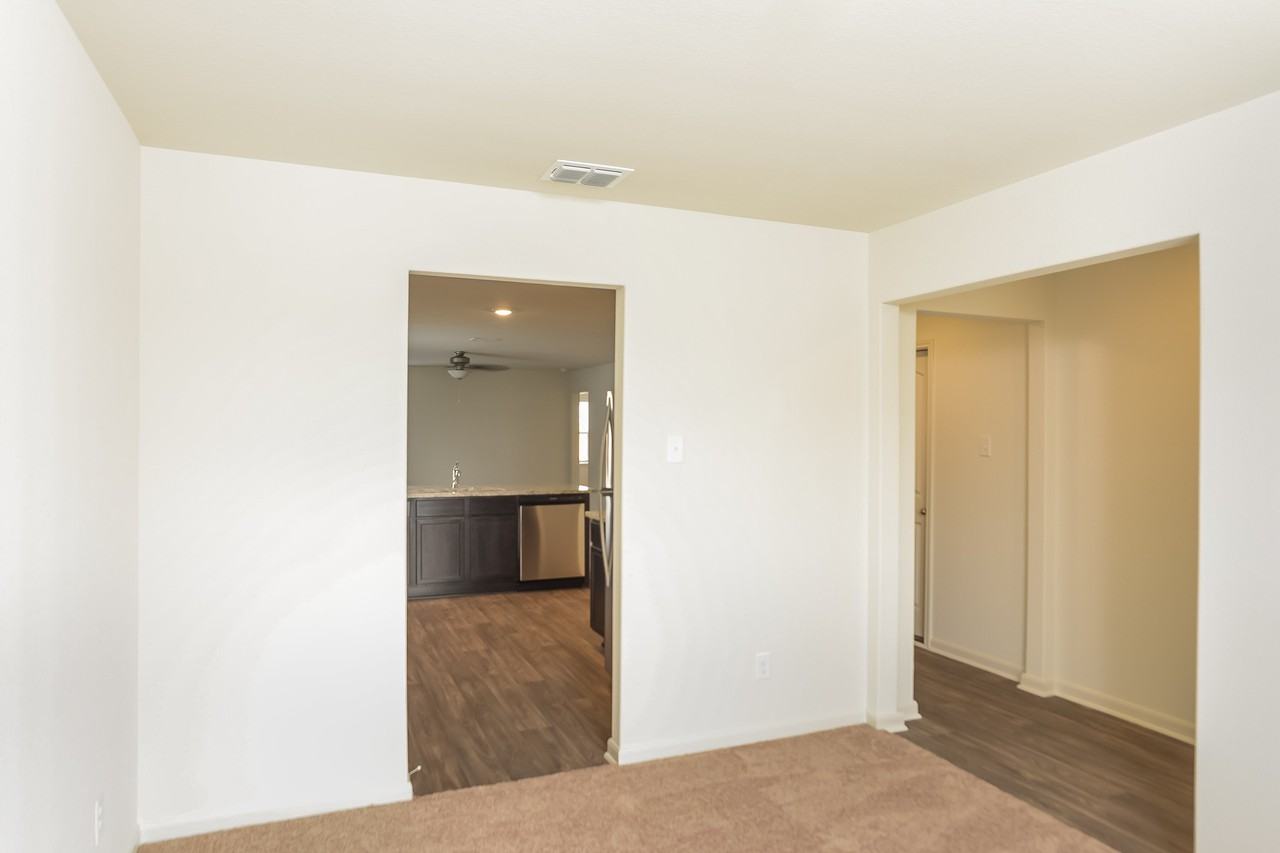 7255 Calypso Cyn - Photo 2 of 15