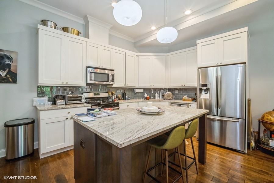 3745 N Sheffield - 3 #3 - Photo 6 of 14
