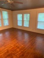 featured image of 217 Crescent Ct #B