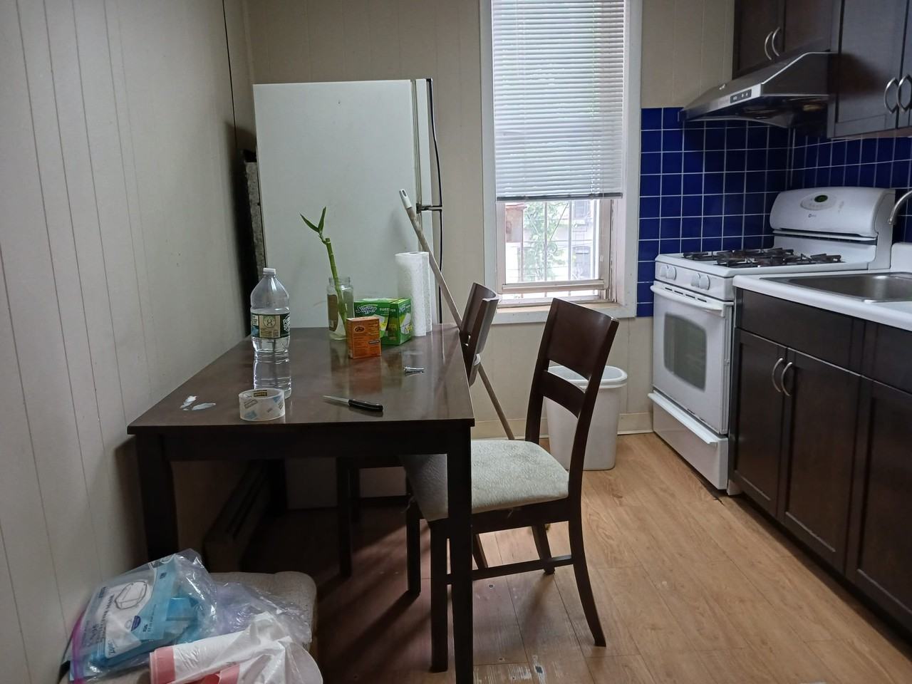2115 65th Street 2f - Photo 2 of 6