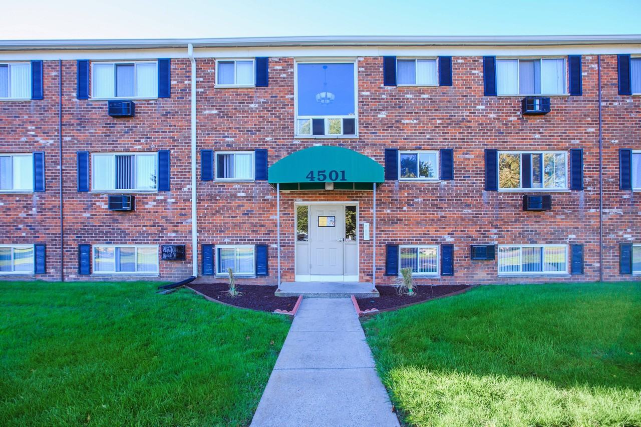 Element on Main - Photo 3 of 50