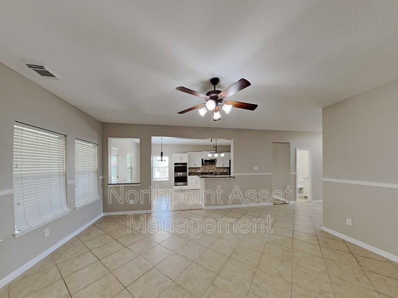 628 Bay Laurel Ln - Photo 2 of 24
