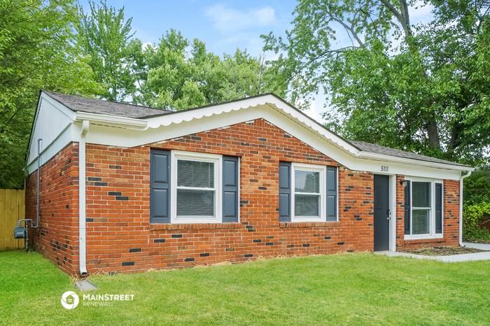 5111 Garden Green Way - Photo 3 of 16