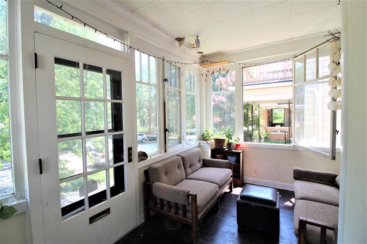 2933 N Newhall St #A - Photo 7 of 27