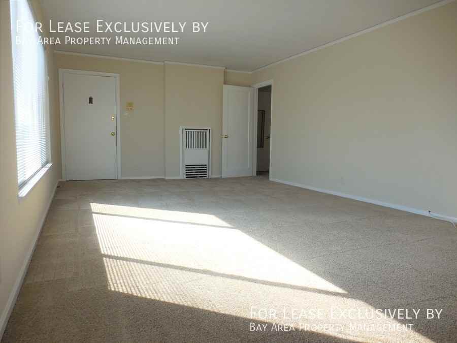 409 Walnut Ave - Photo 2 of 7