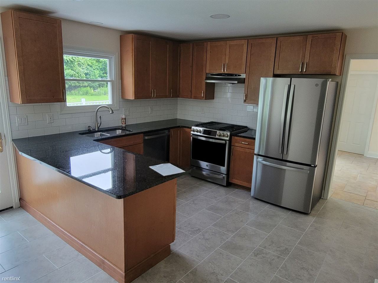 4272 Gleaner Hall Rd - Photo 2 of 21