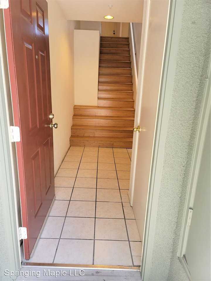 665 Atherton Pl - Photo 2 of 25