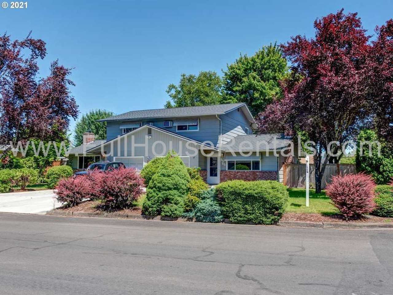 3425 Arrowhead St. Apartments 3425 Arrowhead St, Eugene, OR 97404