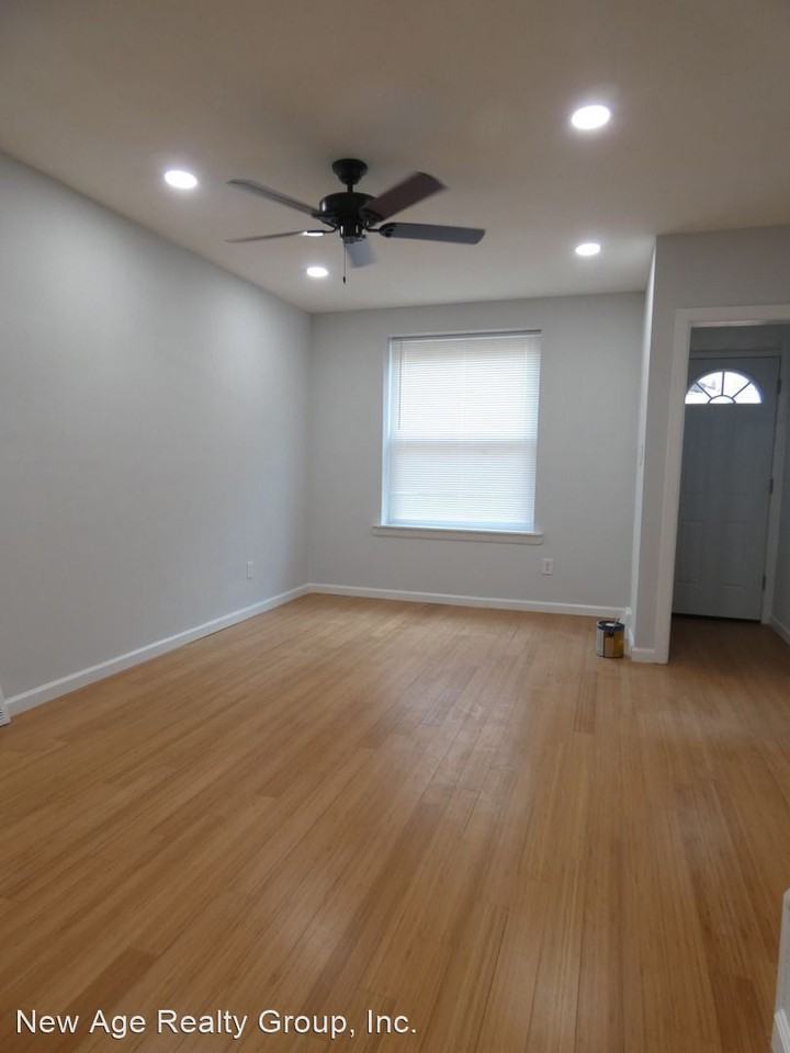 429 N Napa St - Photo 3 of 10