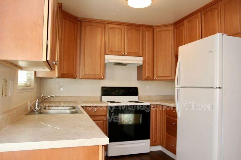 2434 Rock St #16 - Photo 5 of 13