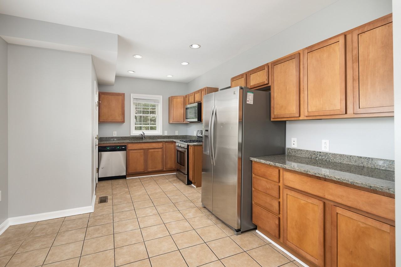 1600 13th St S - Photo 4 of 34