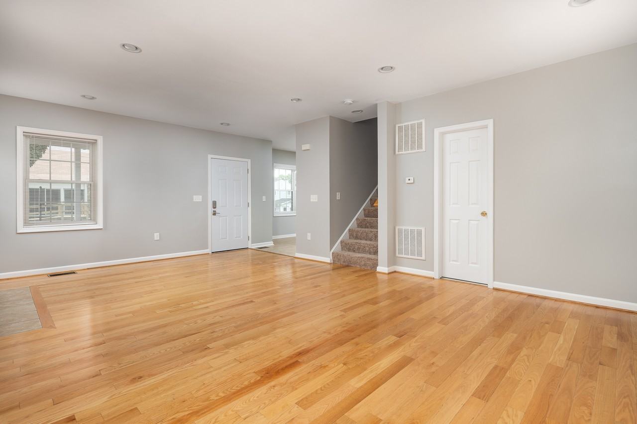 1600 13th St S - Photo 6 of 34