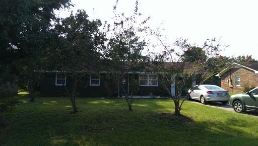 106 Apple Rd - Photo 2 of 13