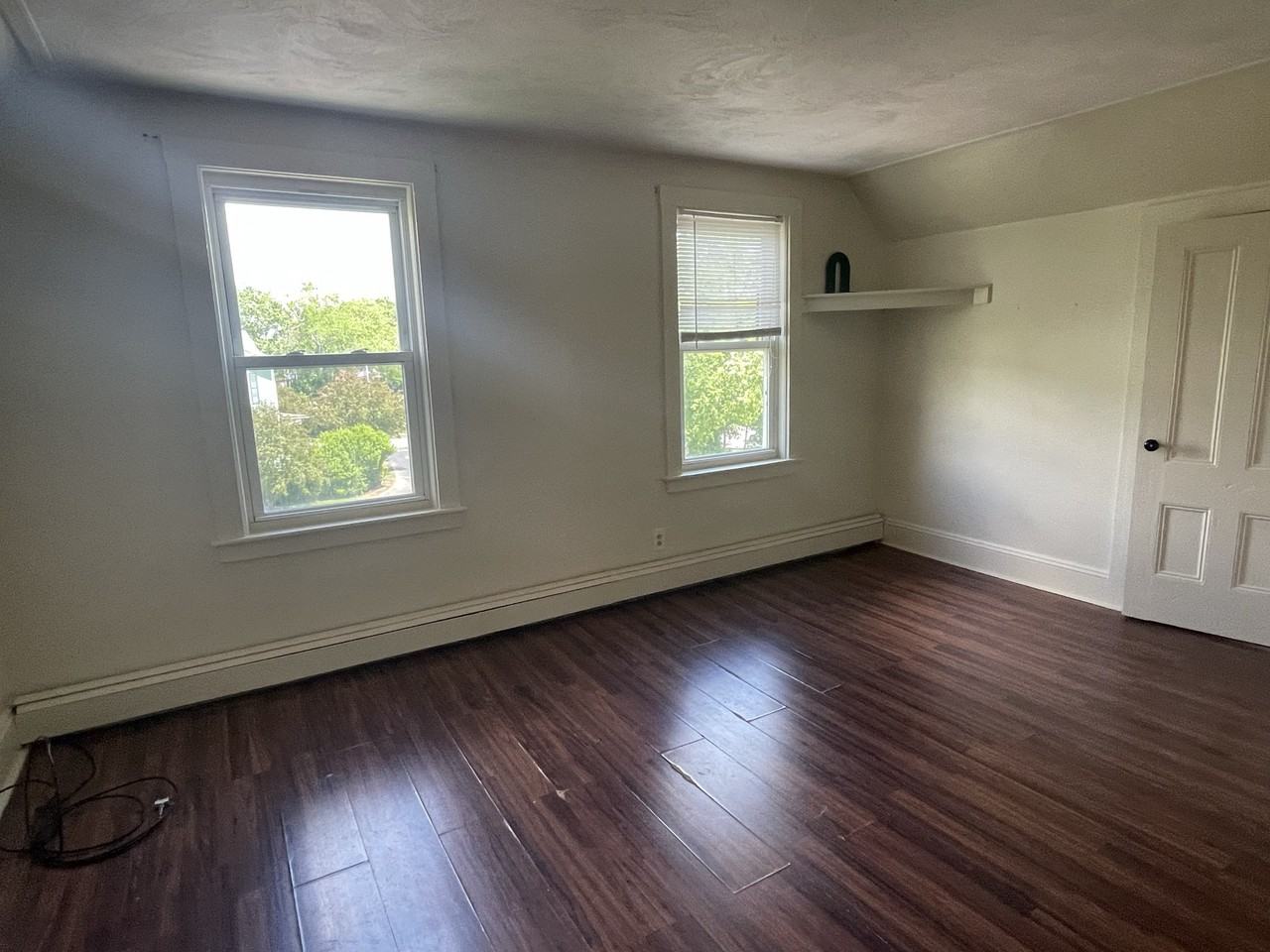 11 Union St - Photo 2 of 9