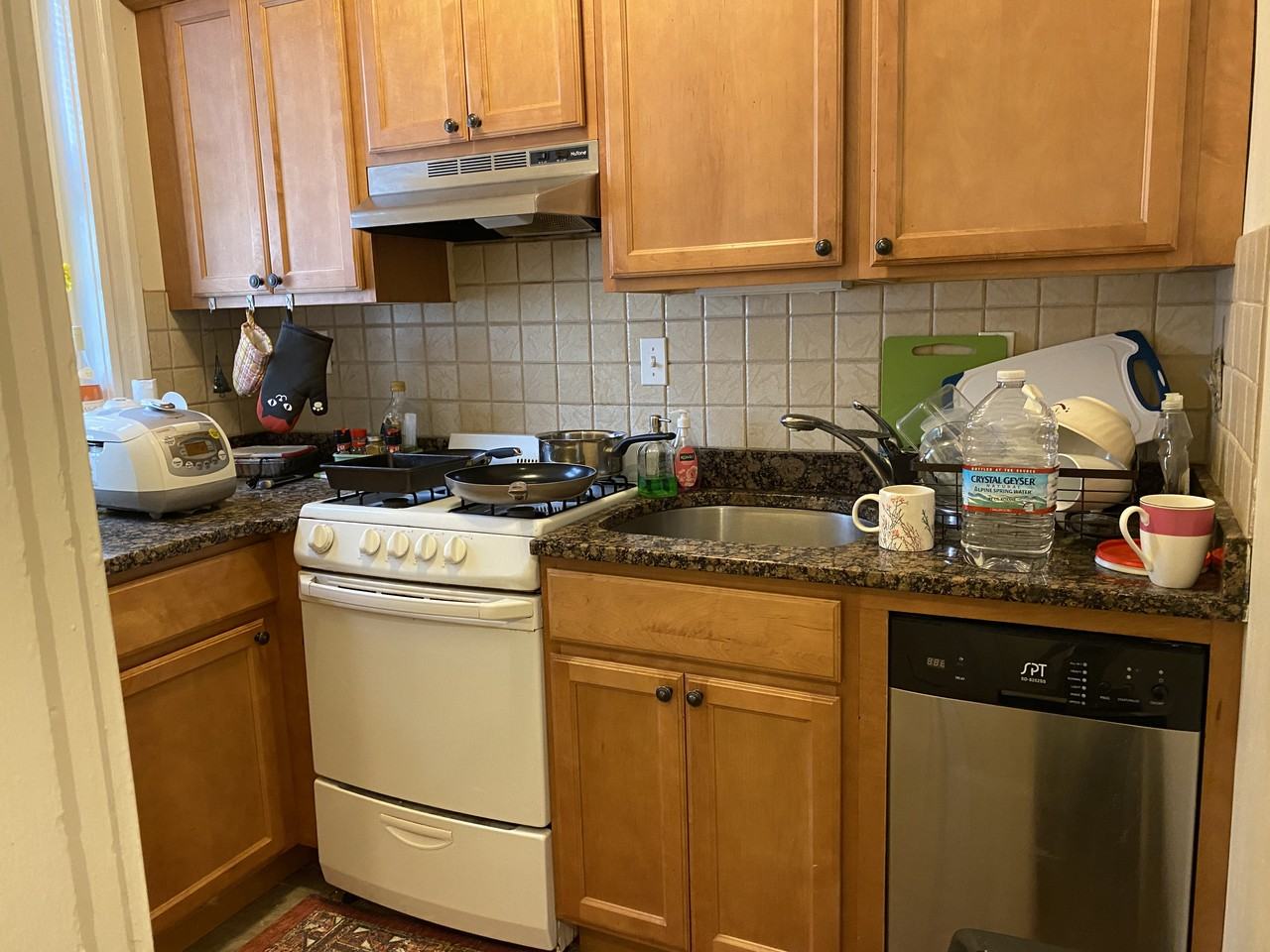 1842 Commonwealth Ave #4 - Photo 6 of 13
