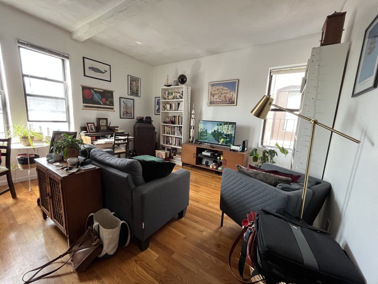 S Huntington Ave #6 - Photo 3 of 6