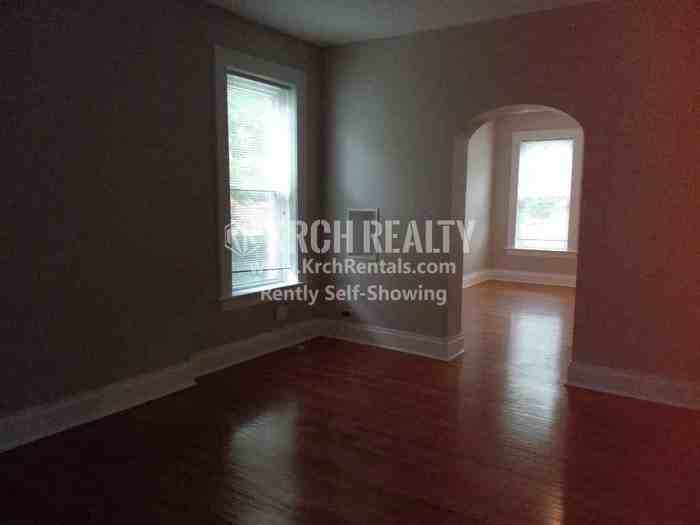 2432 Ackerman Ave - Photo 3 of 9