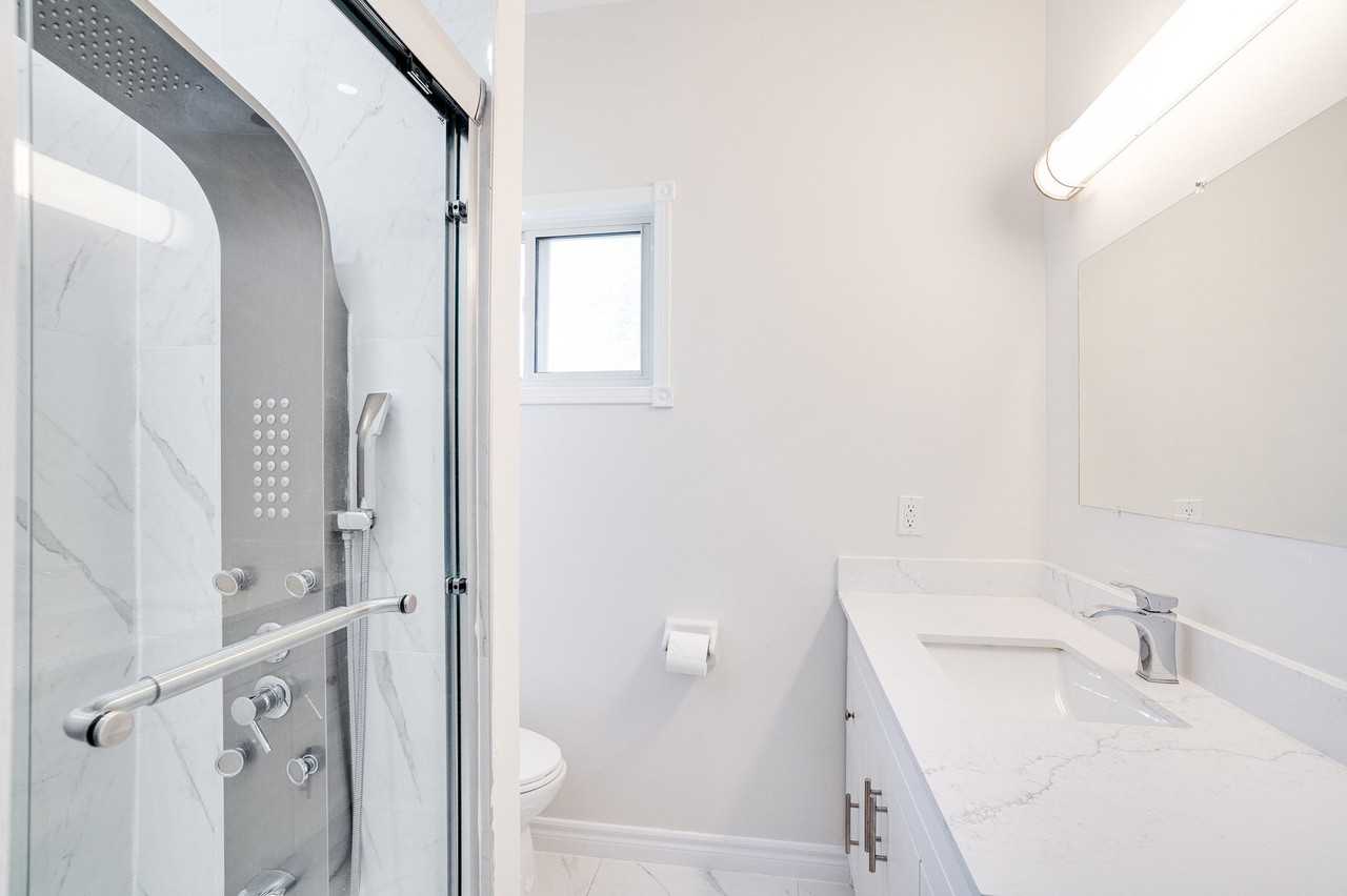 83 Adams Street - Photo 2 of 16