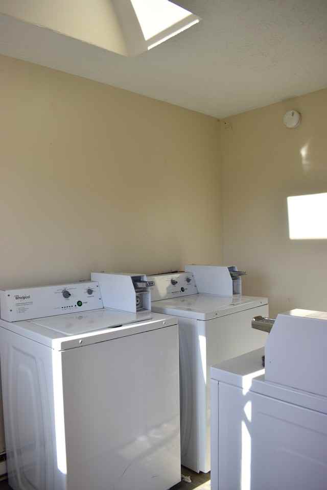 761 Portland Rd. #12 - Photo 3 of 3